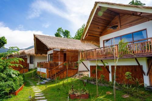 สวน, Ten Moons Sunset Villas in ซันเซ็ตบีช สวน, Ten Moons Sunset Villas in ซันเซ็ตบีช
