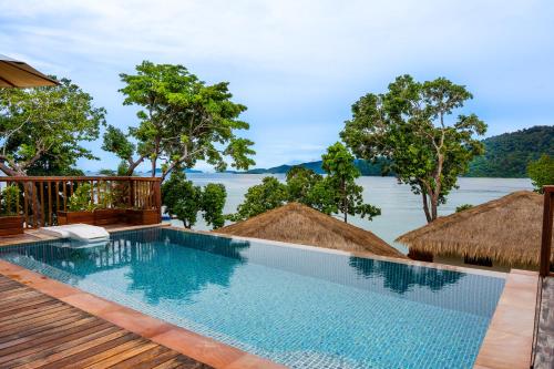 ระเบียง/ชานเรือน, Ten Moons Sunset Villas in ซันเซ็ตบีช ระเบียง/ชานเรือน, Ten Moons Sunset Villas in ซันเซ็ตบีช