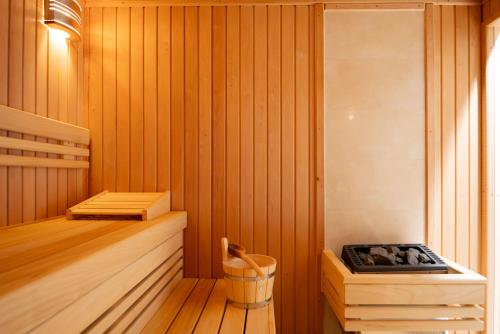 Hotel Cascada BAILE OLANESTI in Baile Olanesti Hotel Cascada BAILE OLANESTI in Baile Olanesti