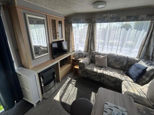 Holiday Caravan in St Pauls Holiday Caravan in St Pauls