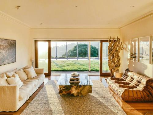 Secluded Luxury Eco-Retreat in Carool Secluded Luxury Eco-Retreat in Carool
