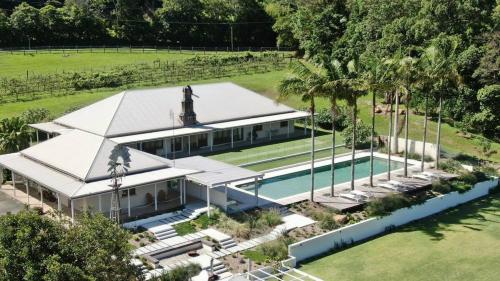 Secluded Luxury Eco-Retreat in Carool Secluded Luxury Eco-Retreat in Carool