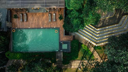 Kilátás, The Mountain Courtyard in Thekkady Kilátás, The Mountain Courtyard in Thekkady
