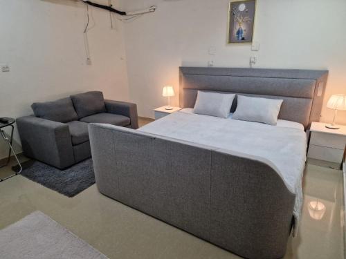 Exterior view, Basement Apartments in Al Rayyan Exterior view, Basement Apartments in Al Rayyan
