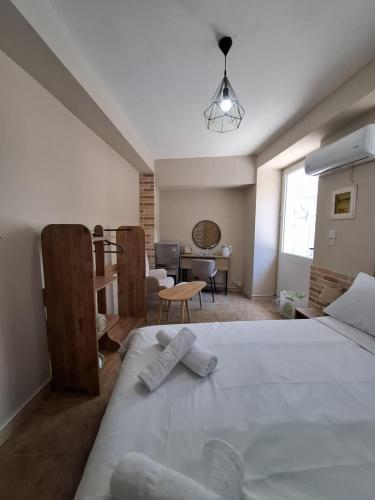 Nisaki City Vibes in Chios Nisaki City Vibes in Chios