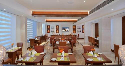 Restaurant, Fortune Park BBD, Lucknow - Member ITC Hotels' Group in Hussainganj Restaurant, Fortune Park BBD, Lucknow - Member ITC Hotels' Group in Hussainganj