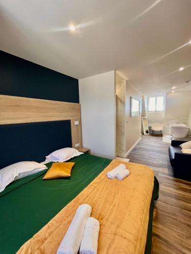 Armor Hotel in Compiegne City Center Armor Hotel in Compiegne City Center