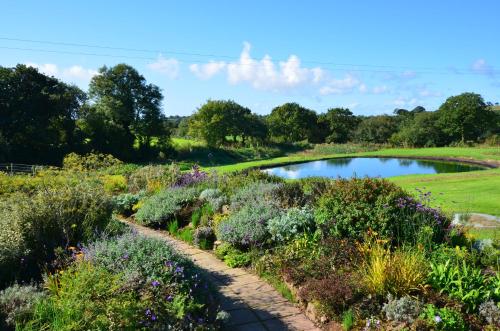 A környék, Ty Log Llansteffan in Llangynog A környék, Ty Log Llansteffan in Llangynog