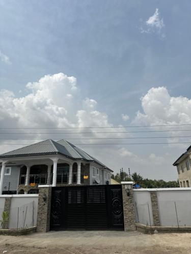 المنظر الخارجي, Queens Home in Kasoa المنظر الخارجي, Queens Home in Kasoa
