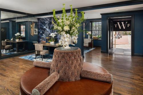 Előcsarnok, The William Fell Baltimore, Tapestry Collection by Hilton in Fells Point Előcsarnok, The William Fell Baltimore, Tapestry Collection by Hilton in Fells Point