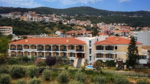 A szálláshely kívülről, Paradise Hotel in Samos Island A szálláshely kívülről, Paradise Hotel in Samos Island