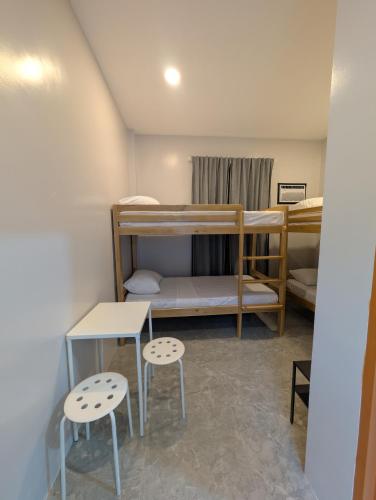 The Canyoneer Inn in Alegria The Canyoneer Inn in Alegria