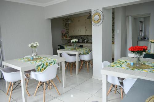 Protea Guesthouse in Newcastle Protea Guesthouse in Newcastle