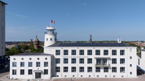 Vista exterior, Hotel De Zeevaartschool in Vlissingen Vista exterior, Hotel De Zeevaartschool in Vlissingen
