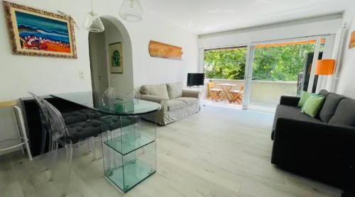 Lugano Lakefront - Private Beach & Pool in Maroggia Lugano Lakefront - Private Beach & Pool in Maroggia