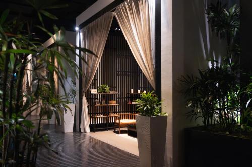 Studio M Hotel near Robertson Quay Studio M Hotel near Robertson Quay