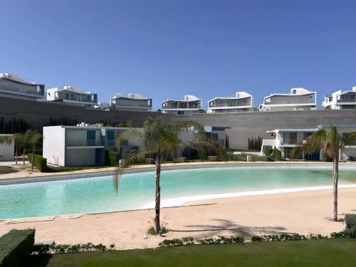 Spacious 3-Bedroom Chalet and Maid Room in Fouka Bay in Zawiyat Ailat Nuh Spacious 3-Bedroom Chalet and Maid Room in Fouka Bay in Zawiyat Ailat Nuh