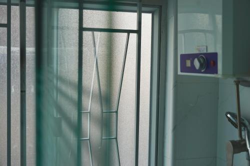 Waveflo Hostel 浪花青旅 in Yau Ma Tei Waveflo Hostel 浪花青旅 in Yau Ma Tei