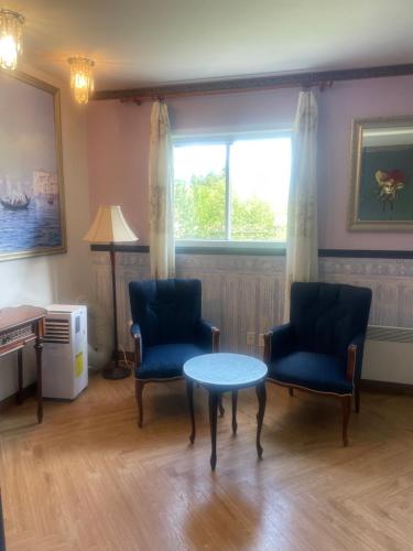 Auberge Restaurant du Monde in Nominingue (QC) Auberge Restaurant du Monde in Nominingue (QC)