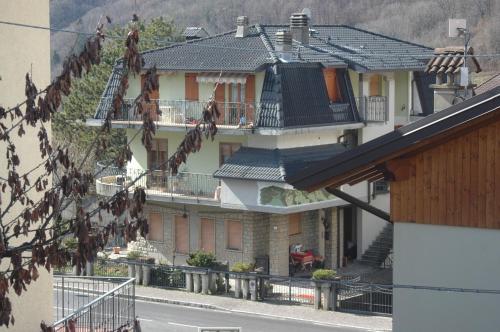 Exterior view, Goccia di Resina #Sharingorobie in Serina Exterior view, Goccia di Resina #Sharingorobie in Serina