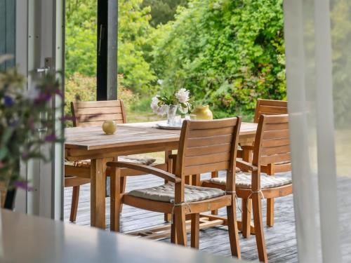 Holiday Home Sulo - 1km from the sea by Interhome in Dronningmoelle Holiday Home Sulo - 1km from the sea by Interhome in Dronningmoelle