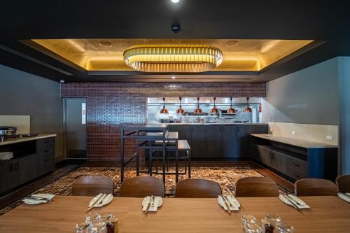 مطعم, فندق كواليتي باركليك شيبارتون (Quality Hotel Parklake Shepparton) in شيبارتون مطعم, فندق كواليتي باركليك شيبارتون (Quality Hotel Parklake Shepparton) in شيبارتون
