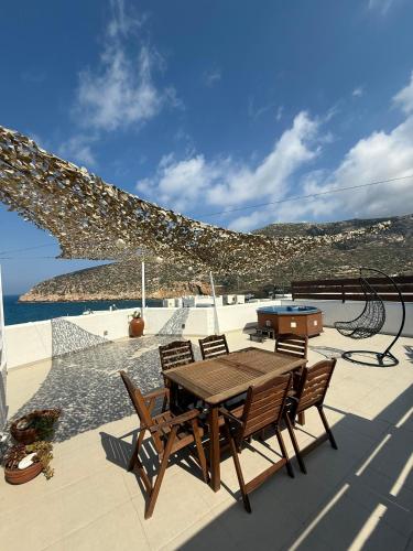 white house apollon naxos in Apollonas white house apollon naxos in Apollonas