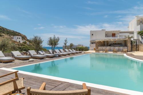 Golden Milos Beach Ηouse by Domotel in Мілос Golden Milos Beach Ηouse by Domotel in Мілос
