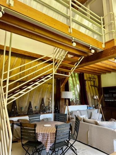 Chateau de Miromesnil in Tourville-Sur-Arques Chateau de Miromesnil in Tourville-Sur-Arques