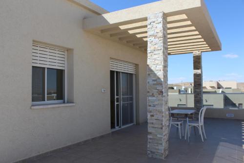 شرفة/ تراس, Our Place At The Desert in Sde Boker شرفة/ تراس, Our Place At The Desert in Sde Boker
