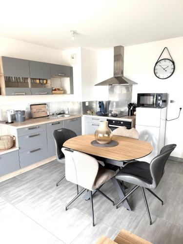 Appartement T2 Cosy in Villette-d'Anthon Appartement T2 Cosy in Villette-d'Anthon