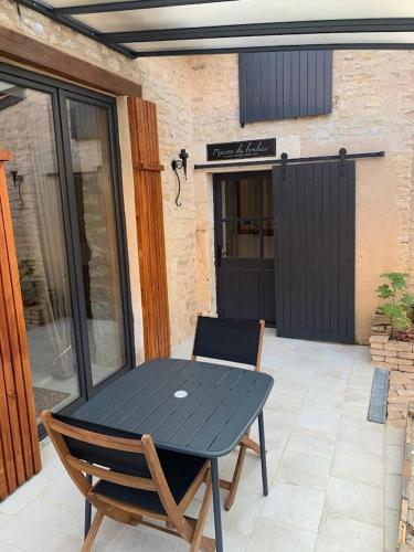 balkon/terras, Maison du Bonheur in Vouille balkon/terras, Maison du Bonheur in Vouille