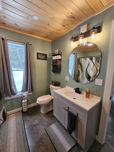 Bathroom, Adirondack Private Cabin New Construction in Malone (NY) Bathroom, Adirondack Private Cabin New Construction in Malone (NY)