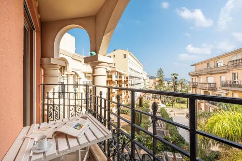 Queen Garden - Happy Rentals