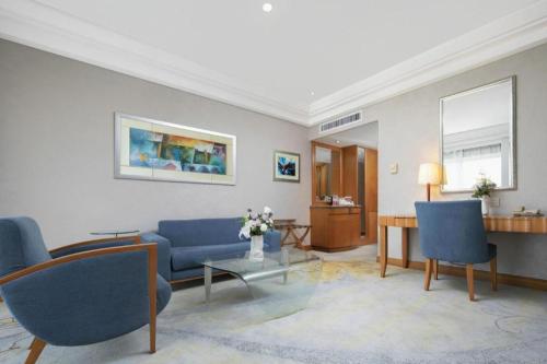 Wuhan Premier Mayflowers Hotel in Zhongnan Commercial Area Wuhan Premier Mayflowers Hotel in Zhongnan Commercial Area