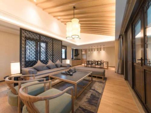 فندق نينجبو شي تشى فانج كايوان (Ningbo Shi Qi Fang Kaiyuan Hotel) in مقاطعة تشنهاي فندق نينجبو شي تشى فانج كايوان (Ningbo Shi Qi Fang Kaiyuan Hotel) in مقاطعة تشنهاي