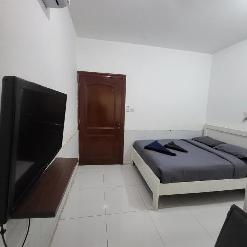 YOLO Villa Studio Apartments in Madinat Zayid YOLO Villa Studio Apartments in Madinat Zayid