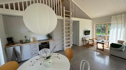 Зовнішній вигляд готелю, Rosenfors Herrgård B&B (Rosenfors Herrgard B&B) in Боргхольм Зовнішній вигляд готелю, Rosenfors Herrgård B&B (Rosenfors Herrgard B&B) in Боргхольм