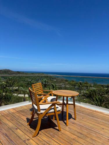 The Mar Azul Studio Roatan in Pristine Bay The Mar Azul Studio Roatan in Pristine Bay