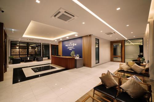 Lobby, The Horizon Groove Hotel in Phlai Chumphon Lobby, The Horizon Groove Hotel in Phlai Chumphon