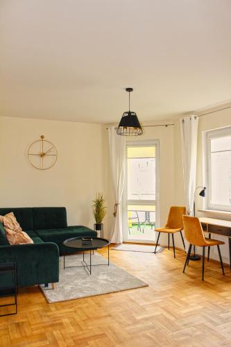 Prywatny Parking Apartament Zacisze by Rentoom in Bielany Prywatny Parking Apartament Zacisze by Rentoom in Bielany