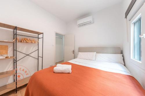 Cosy apartment with patio in Malaga - TCM