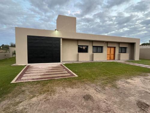 Είσοδος, Finca en BARRIO CERRADO EL CALDEN in La Banda Είσοδος, Finca en BARRIO CERRADO EL CALDEN in La Banda