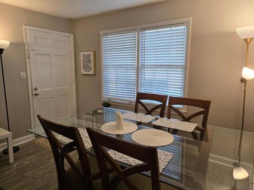 Perfect flat in Central Fayetteville, GA in Fayetteville (GA) Perfect flat in Central Fayetteville, GA in Fayetteville (GA)