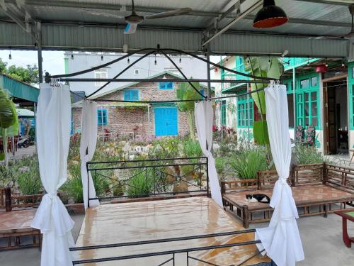 Garden, Mina Cafe & Stay in Quan Lan Island Garden, Mina Cafe & Stay in Quan Lan Island