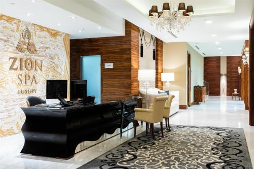 Spa, 高塔特拉凱賓斯基大酒店 (Grand Hotel Kempinski High Tatras) in 斯奇布斯克 Spa, 高塔特拉凱賓斯基大酒店 (Grand Hotel Kempinski High Tatras) in 斯奇布斯克