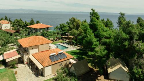 Pefkon Suites in Chalkidiki Pefkon Suites in Chalkidiki