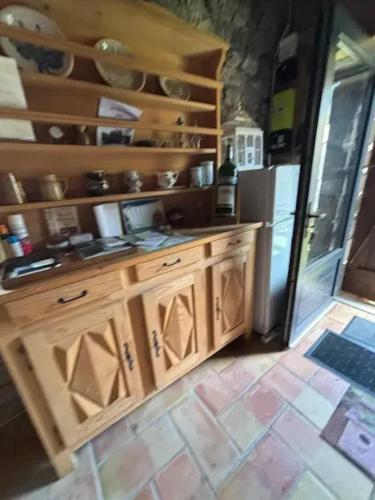 Konyha, Maison avec balcon à Borne, 70 m², 5 personnes avec jardin (Maison avec balcon a Borne, 70 m², 5 personnes avec jardin) in Thueyts Konyha, Maison avec balcon à Borne, 70 m², 5 personnes avec jardin (Maison avec balcon a Borne, 70 m², 5 personnes avec jardin) in Thueyts