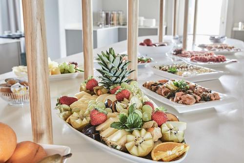 Food and beverages, Hotel Binzer Hof in Ostseebad Binz Food and beverages, Hotel Binzer Hof in Ostseebad Binz
