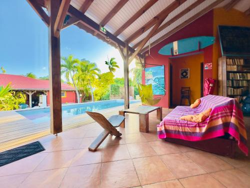 Sunset Surf Camp in Saint Francois Sunset Surf Camp in Saint Francois